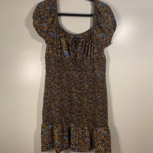 floral smocked sundress🍂